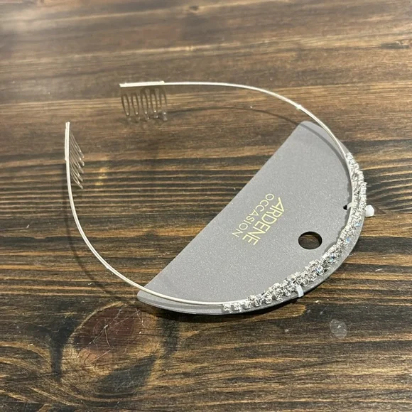 Adrene rhinestone decorative tiara New - Picture 2 of 6